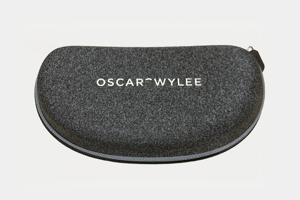 OW Active Collection Large Case Image