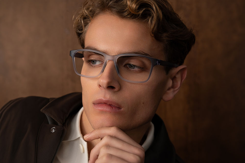 Model wearing Oscar Wylee Remmi TR90 optical frames.