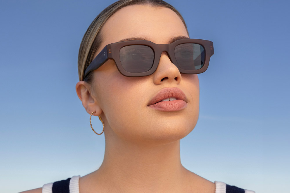 Eddie Acetate eyeglasses frame worn by model.